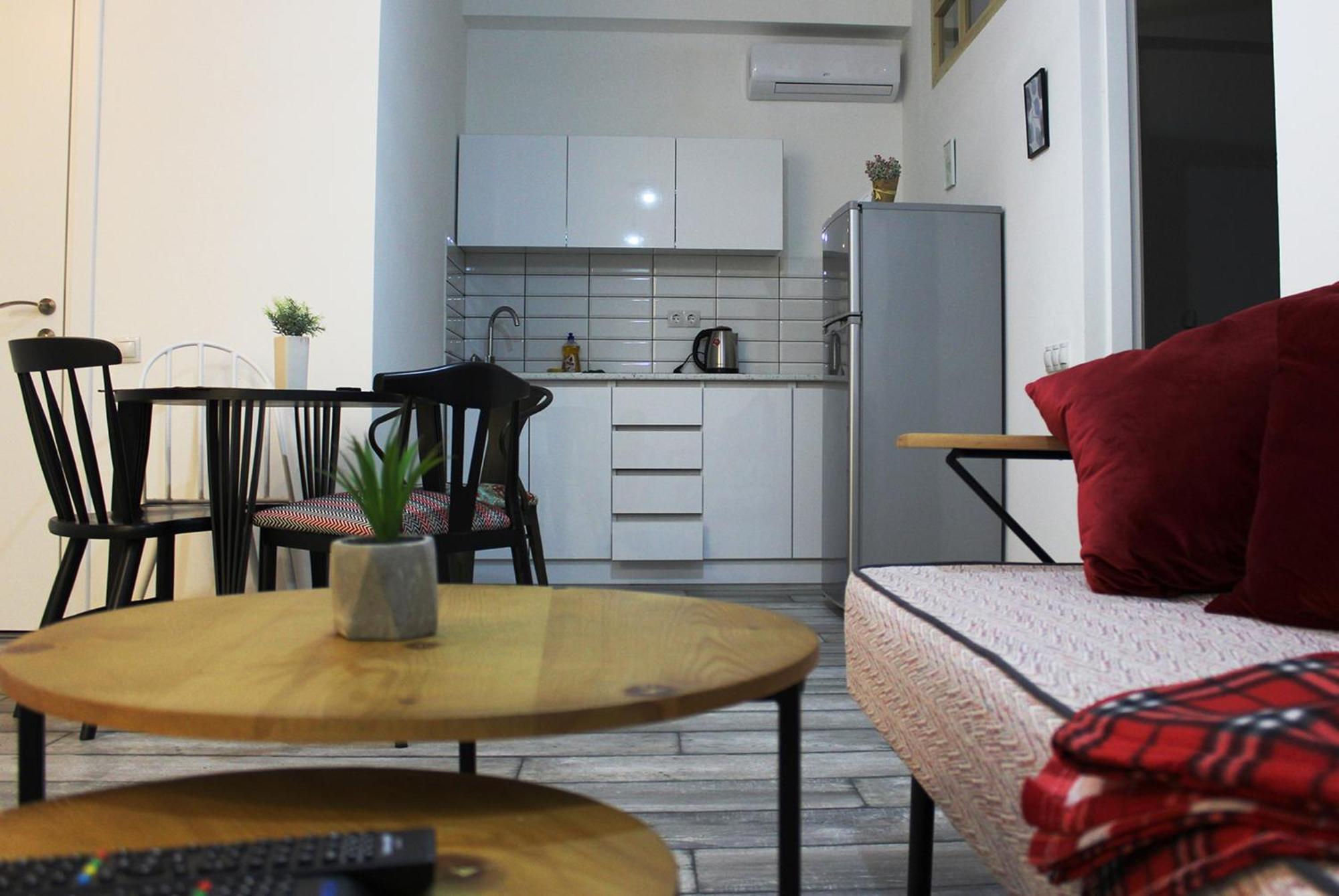 Style Apartments By Happy Place Tbilisi Esterno foto