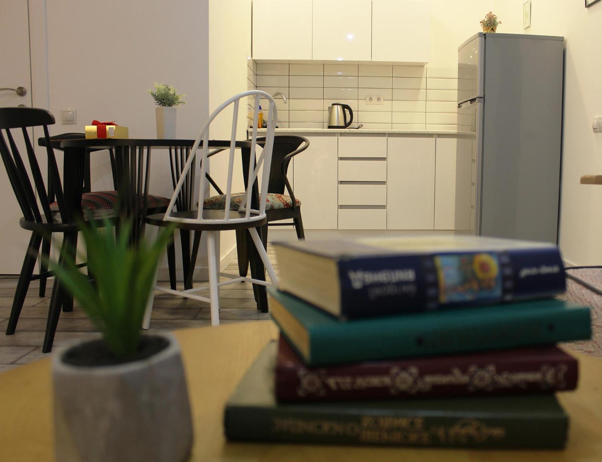 Style Apartments By Happy Place Tbilisi Esterno foto