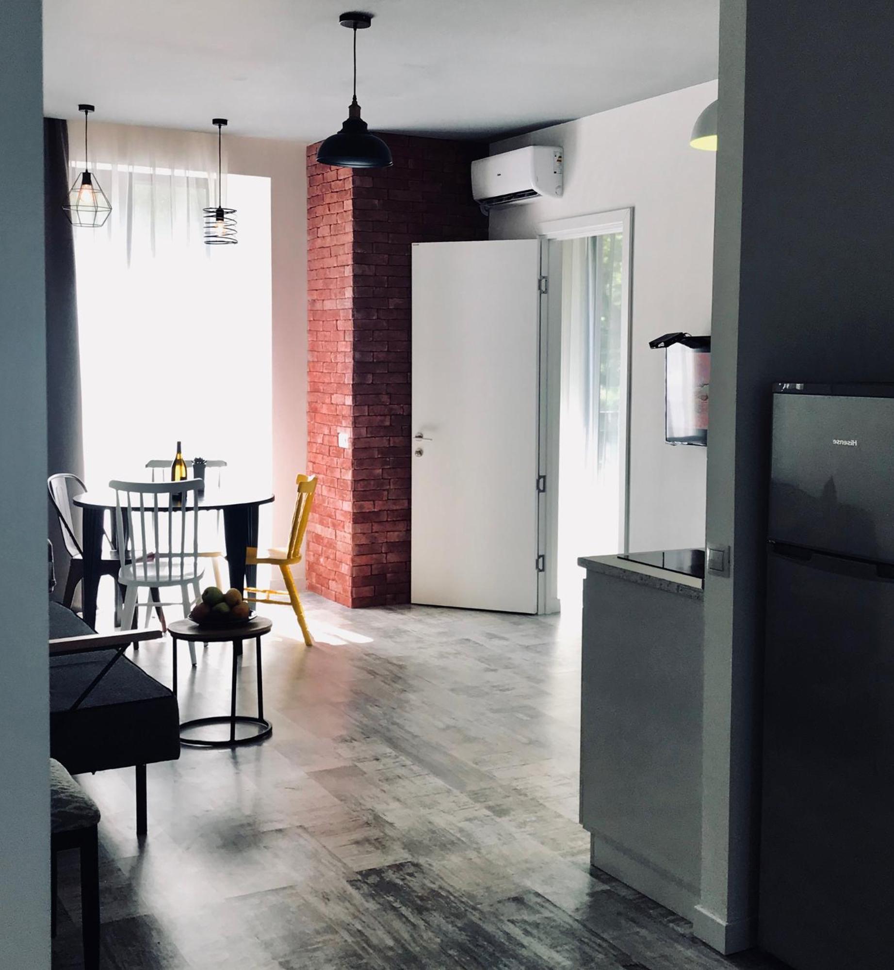 Style Apartments By Happy Place Tbilisi Esterno foto