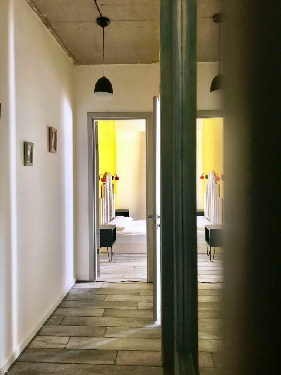 Style Apartments By Happy Place Tbilisi Esterno foto